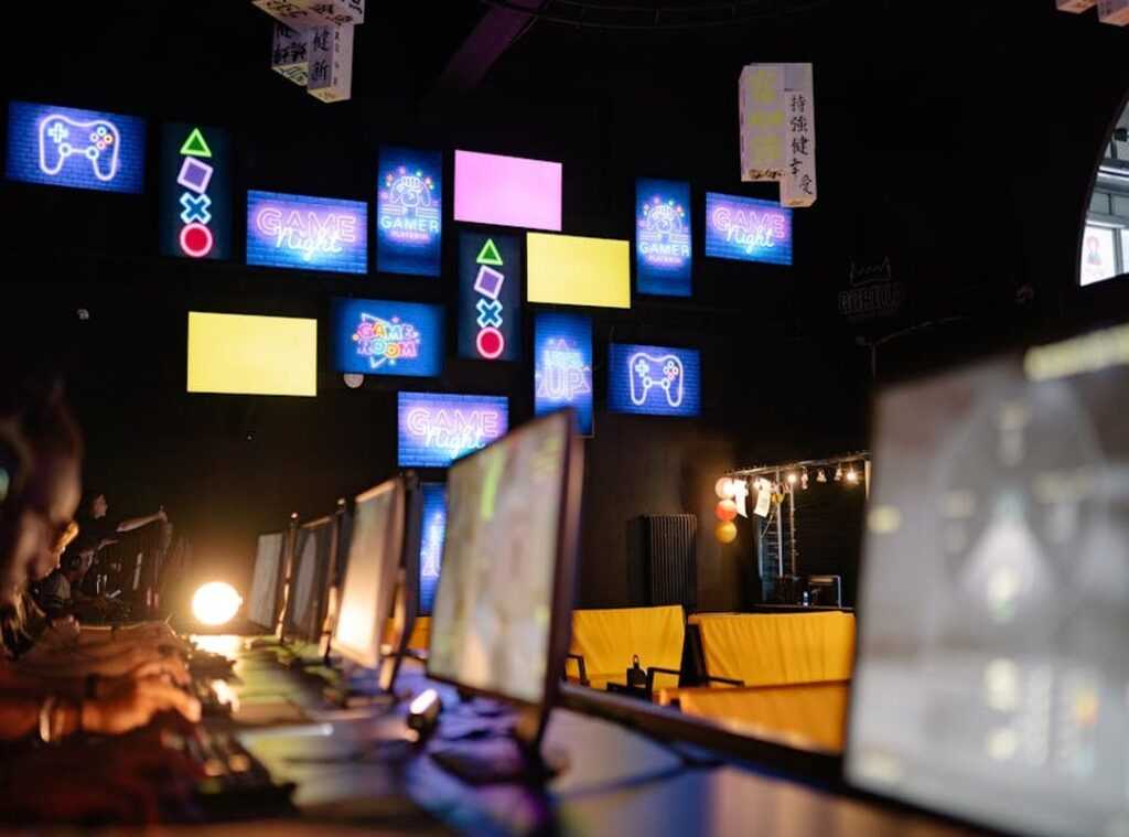 sandbox gaming creative freedom